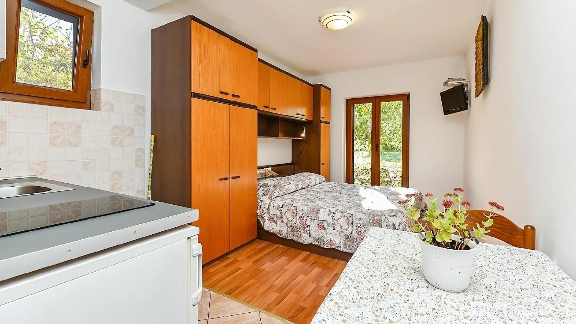 Ferienwohnung Fuer 2 Personen Ca 20 Qm In Rovinj-Cocaletto, Istrien Istrische Riviera Appartement